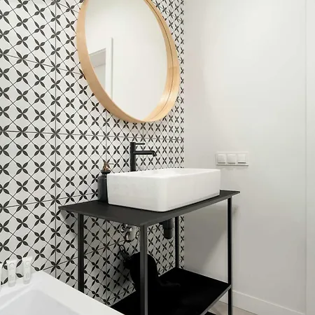 Modern Remote Work Close To The Malta By Renters Apartman Poznań