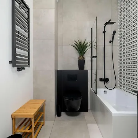 Modern Remote Work Close To The Malta By Renters Lägenhet