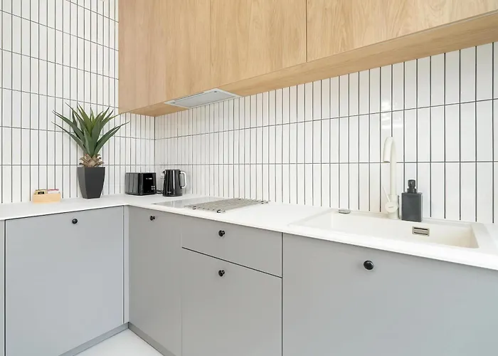 Modern Remote Work Close To The Malta By Renters